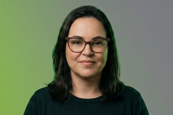 Kimberly Ludugerio, Parole Editora